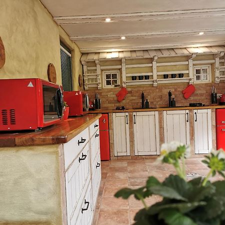 House Gabrijel With Four Seasons Outdoor Kitchen Villa Bled Eksteriør bilde